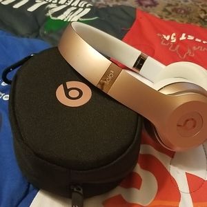 Beats wireless headphones